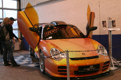 Lambo Style Doors am Elfer